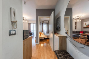 Bright and Spacious Apartment - New Boulevard View